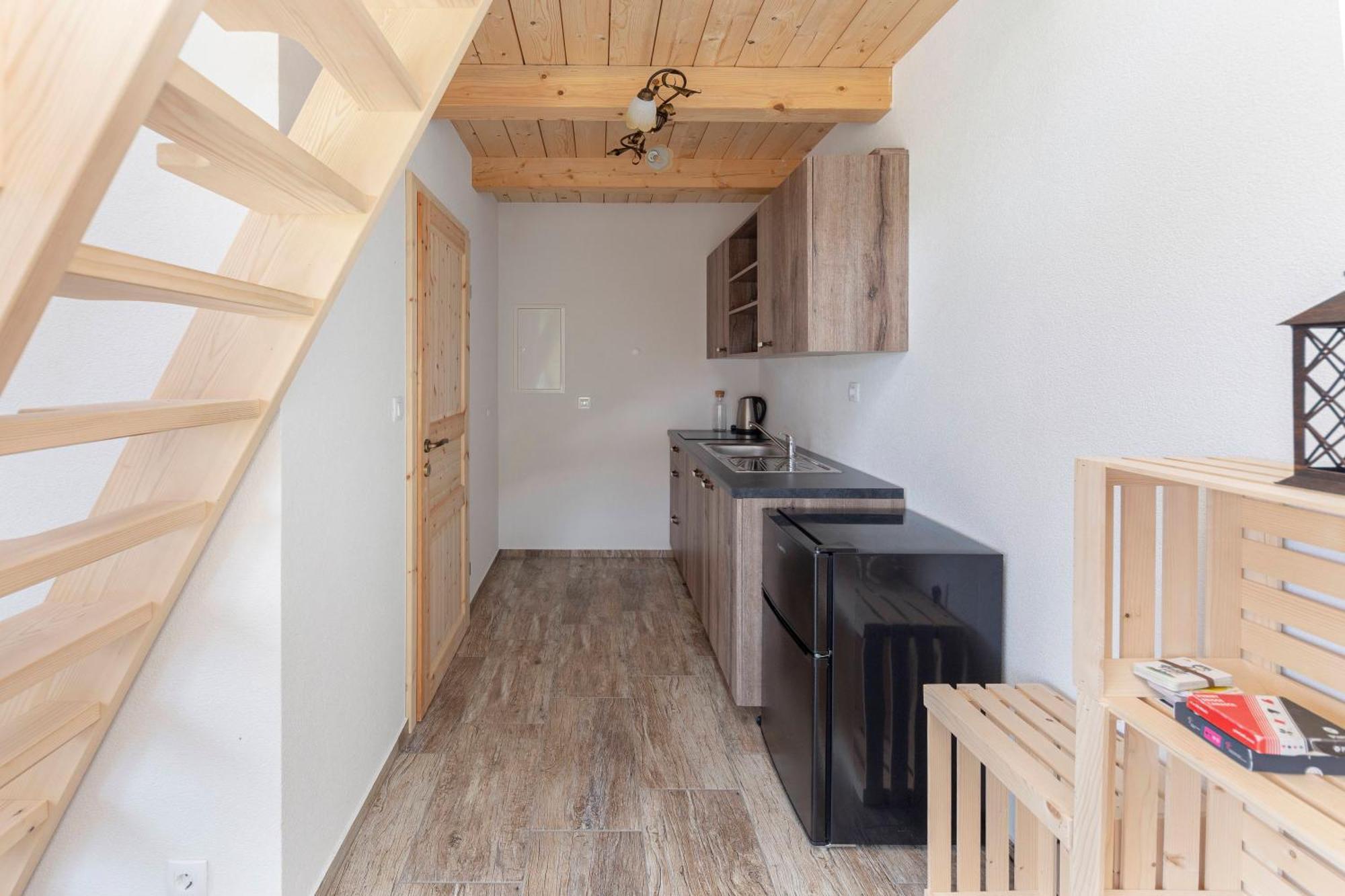 Pr' Koncovc Apartment Kranj Ngoại thất bức ảnh